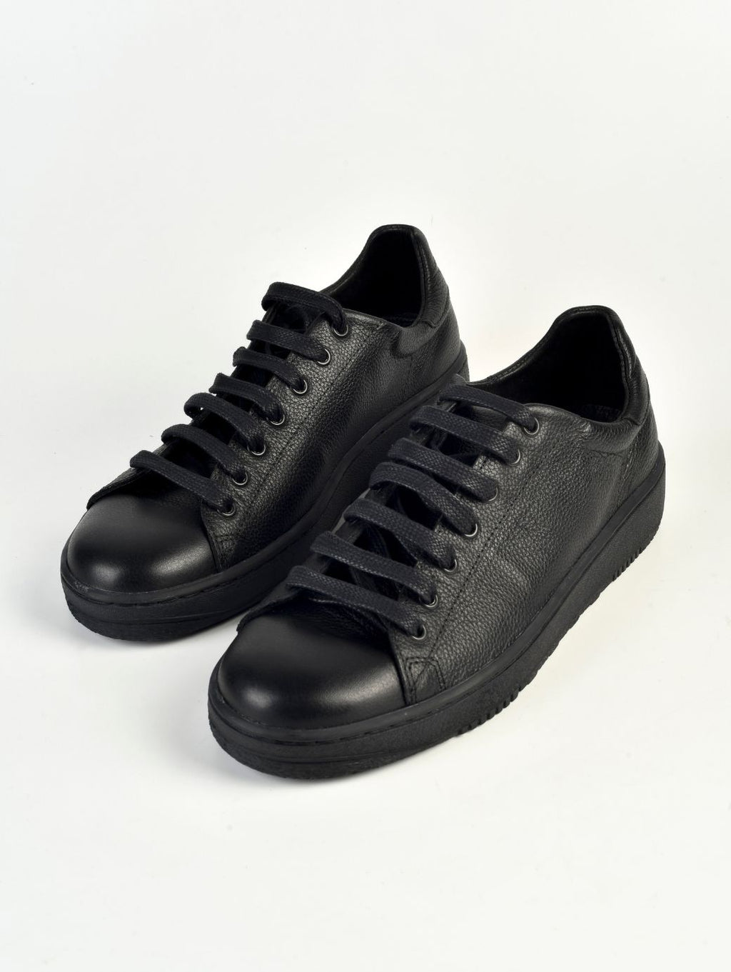 CALZADO ROSKO BLACK