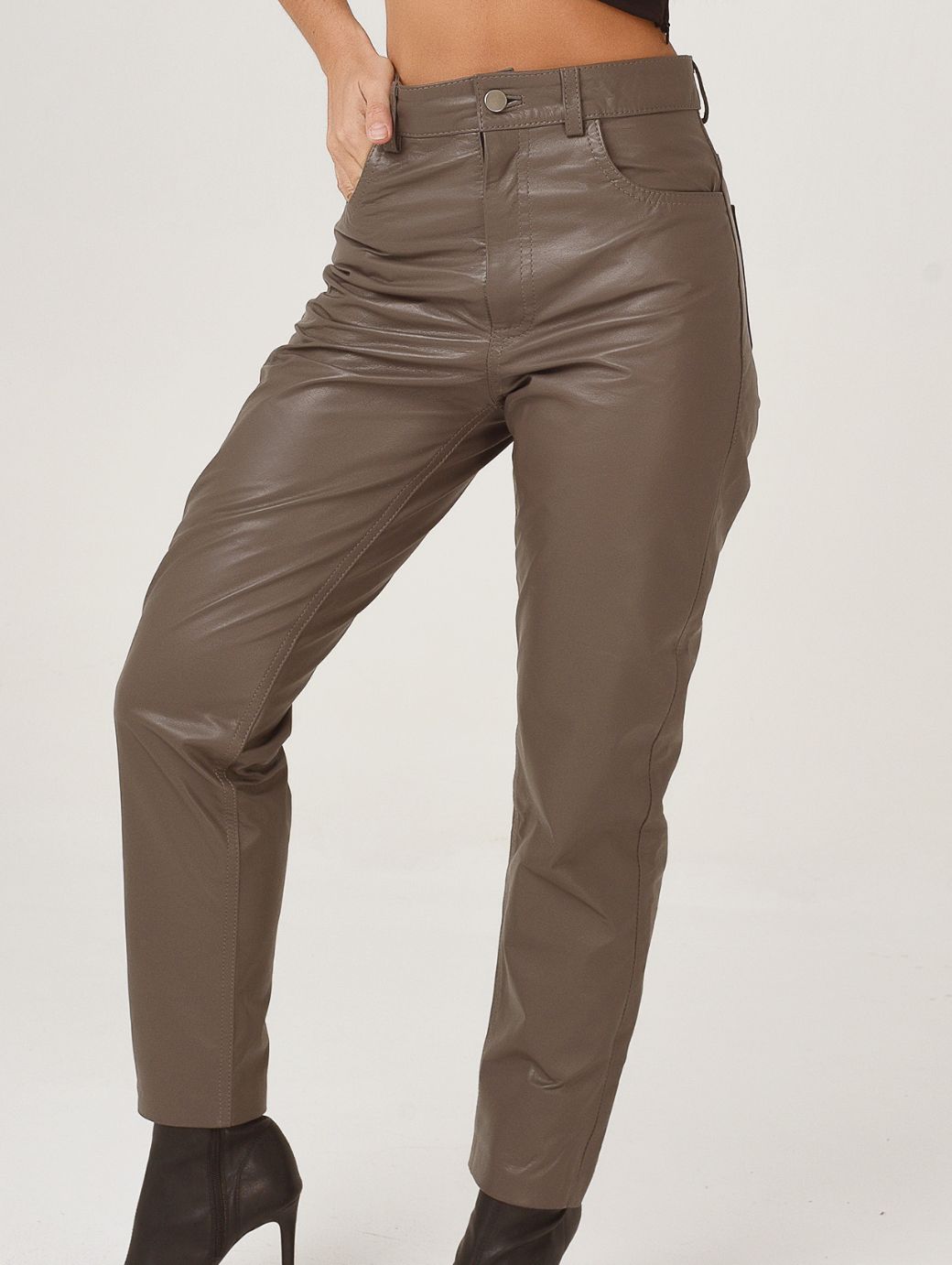 PANTALON MOM GINA GREY