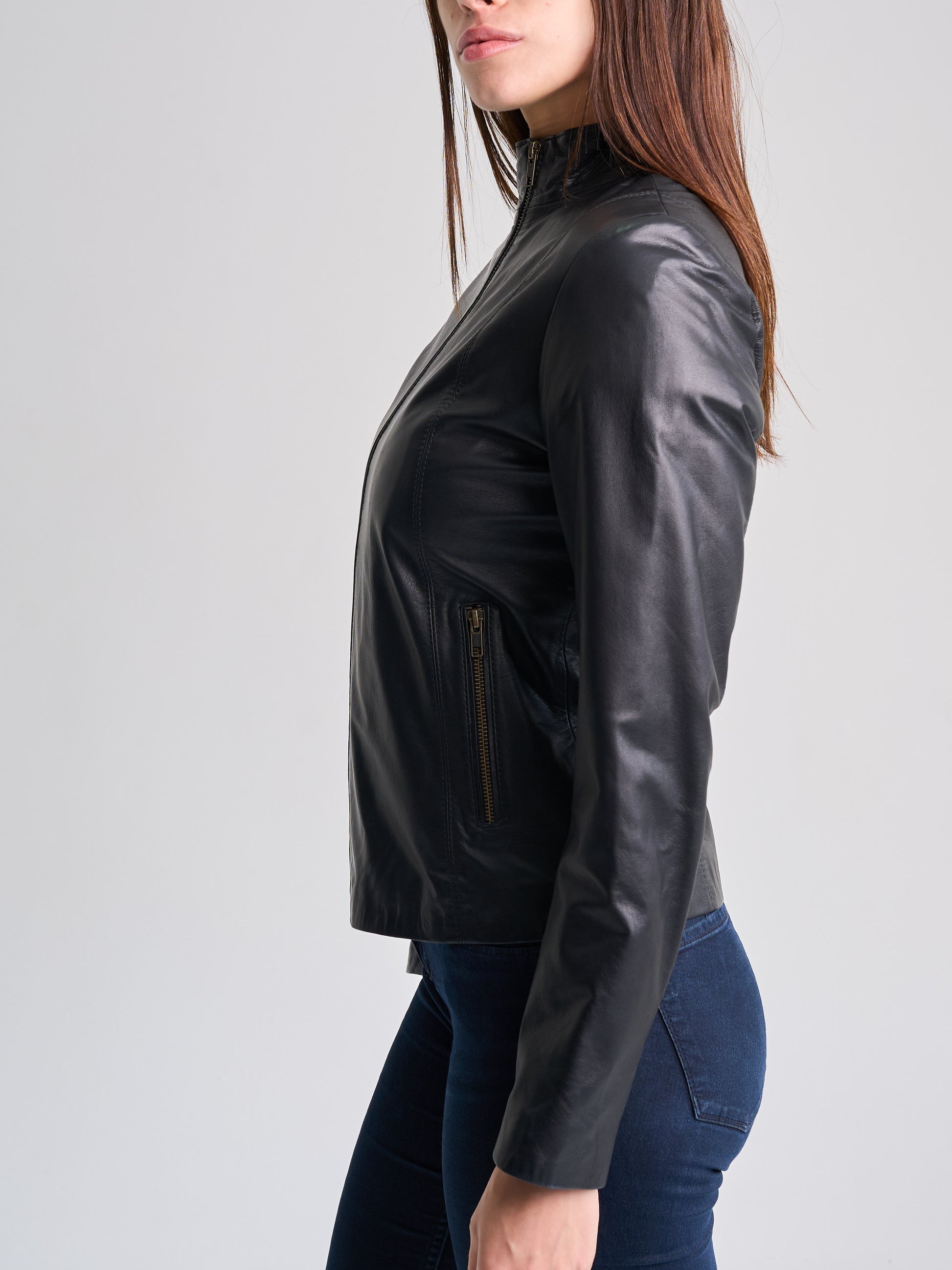 ROXY BLACK