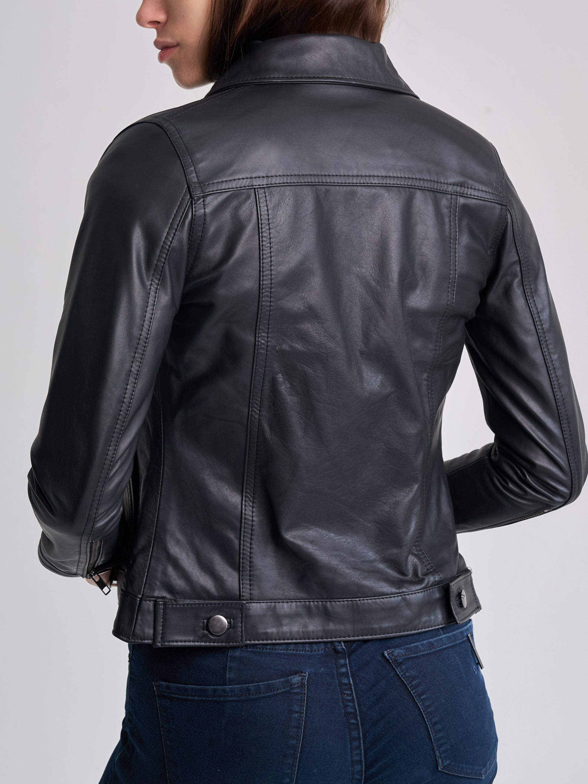 JEAN WOMAN BLACK