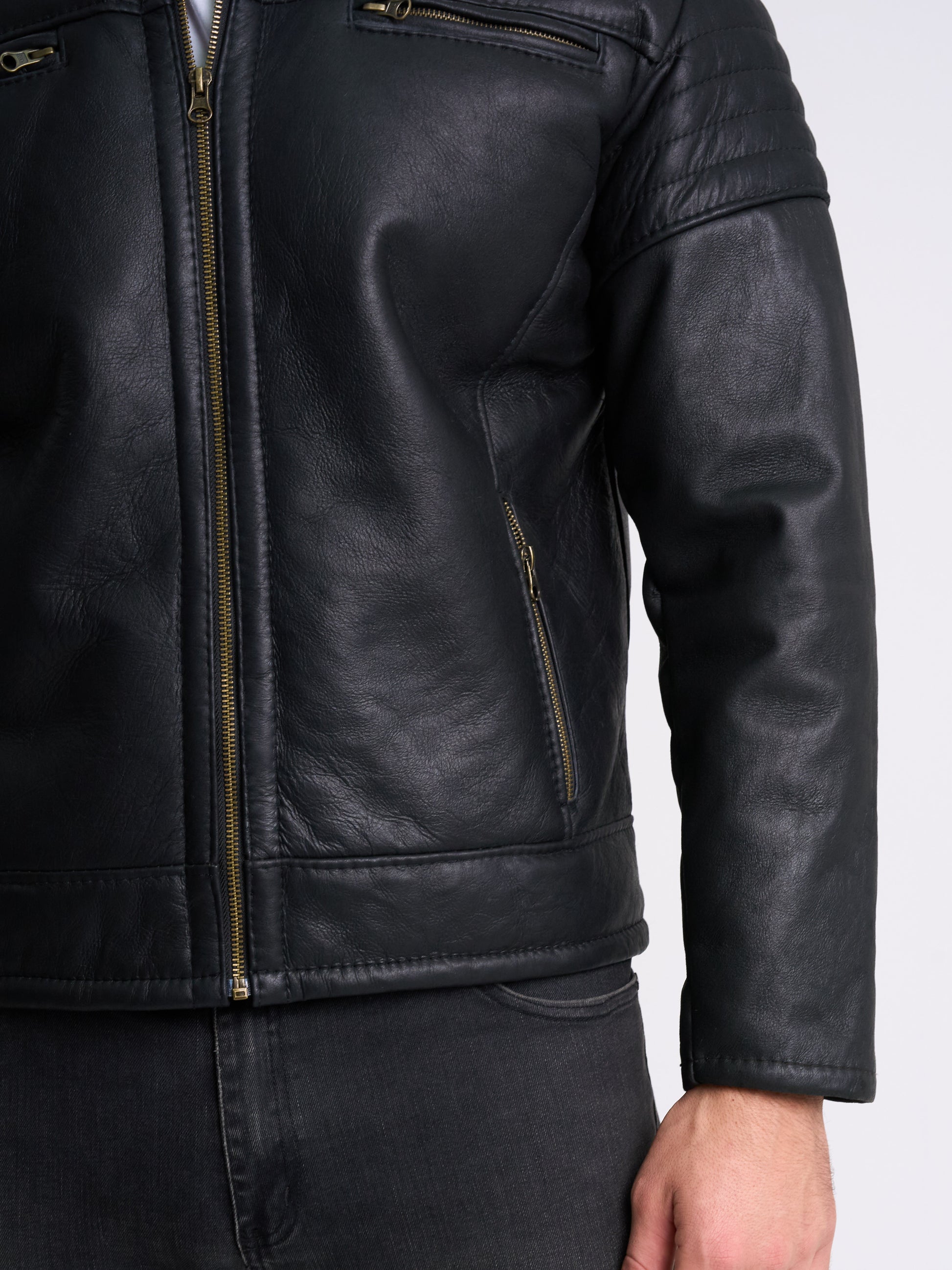 MAGNO OVEJA BLACK