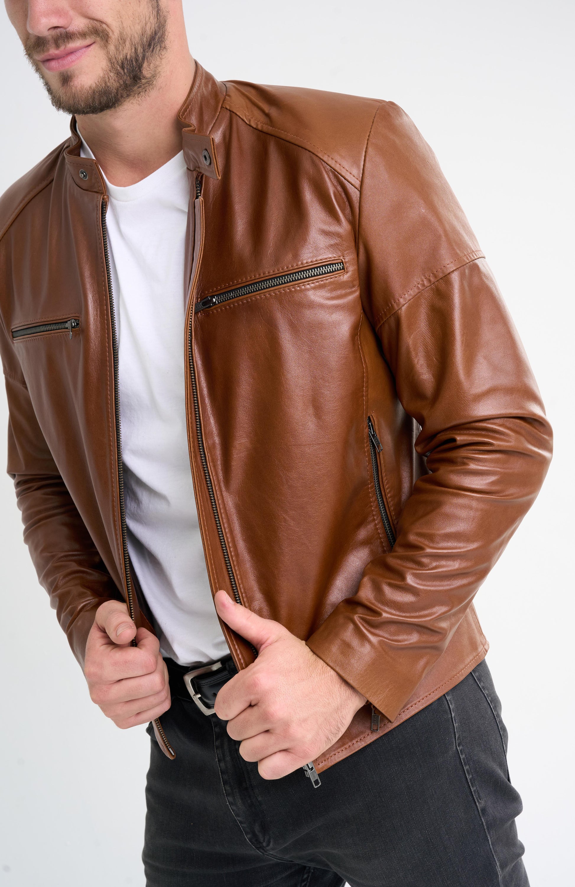 CESAR SM SUELA