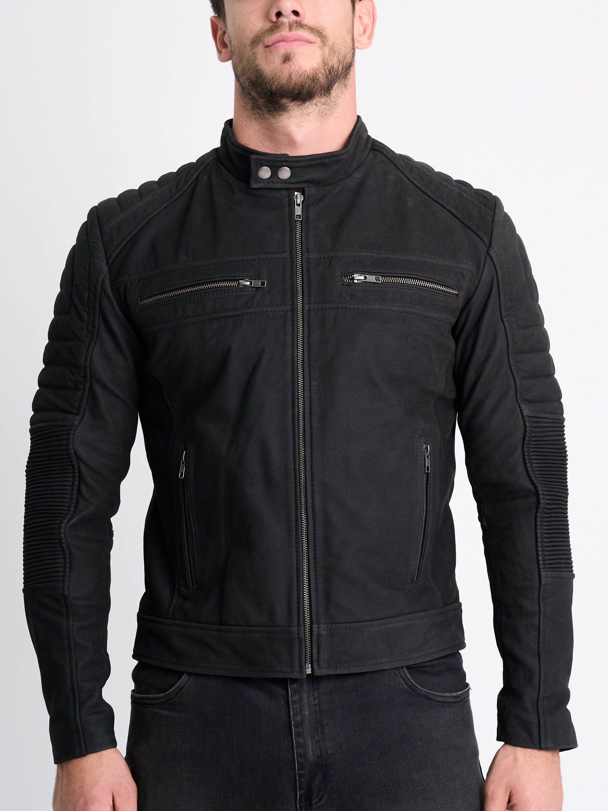 LINUS ENGRASADO BLACK