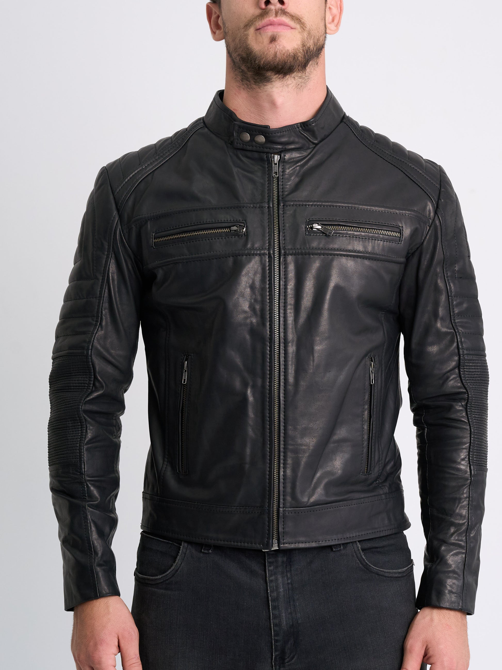 LINUS ENGRASADO FULL BLACK