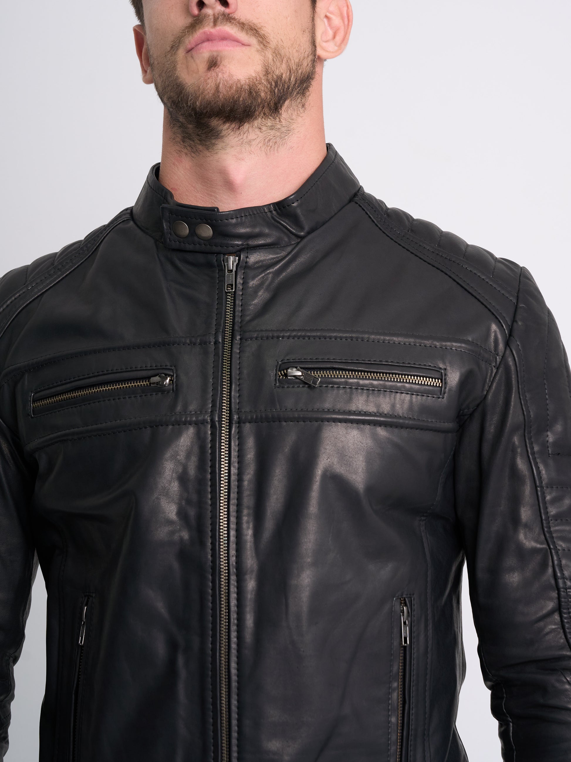 LINUS ENGRASADO FULL BLACK