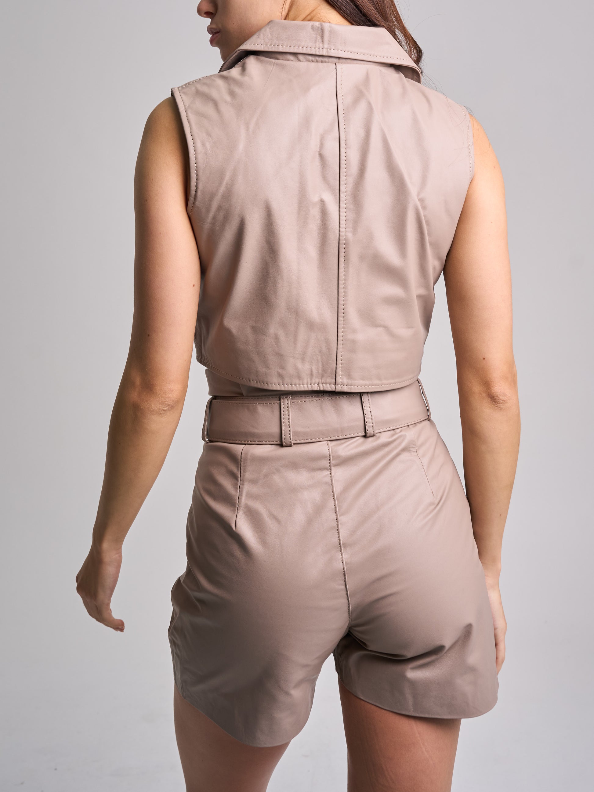 CROSS WO NUDE