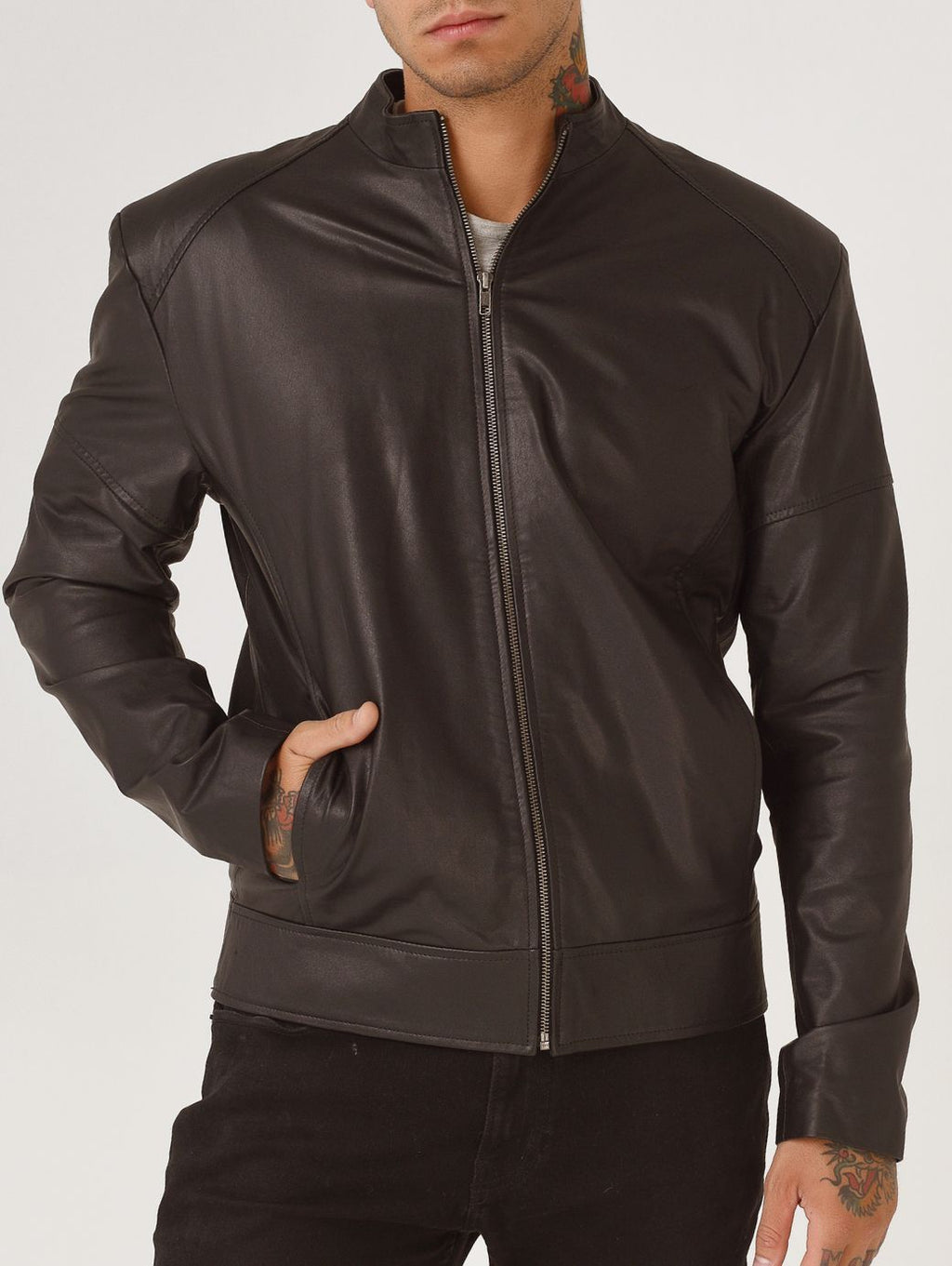 CESAR BASIC BLACK