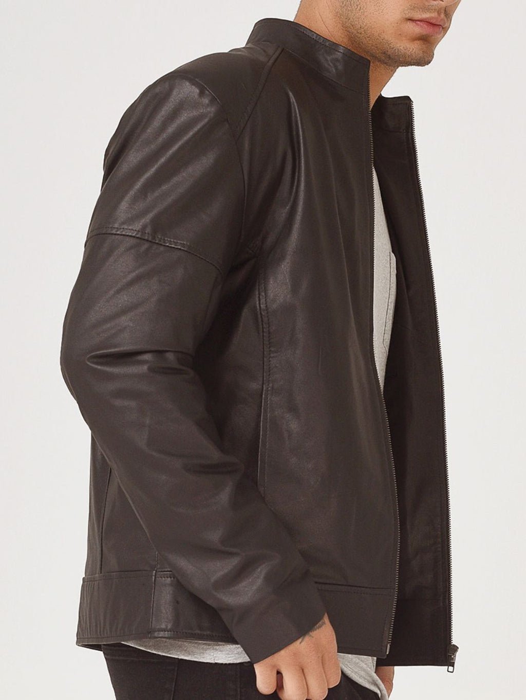 CESAR BASIC BLACK