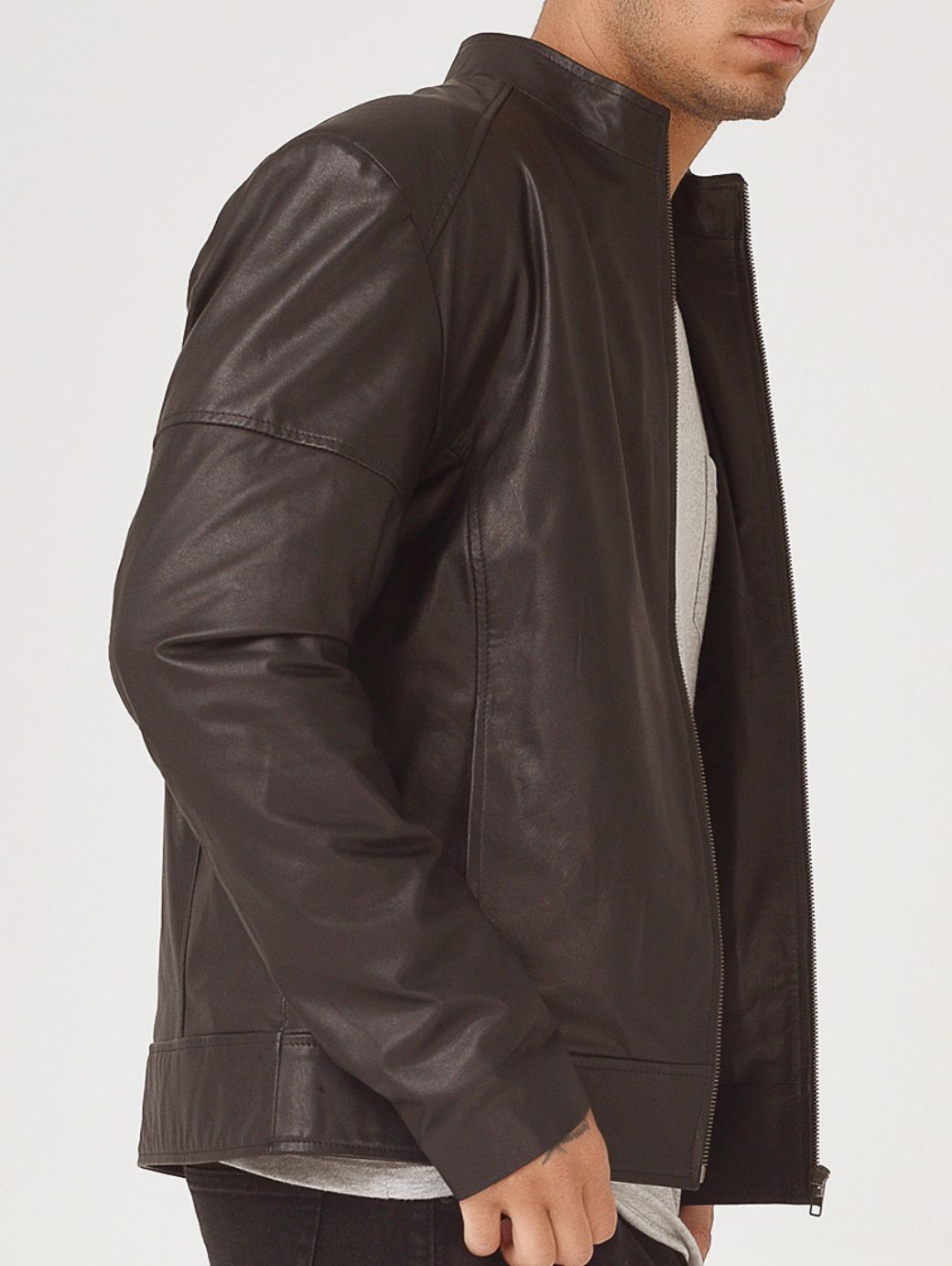 CESAR BASIC BLACK