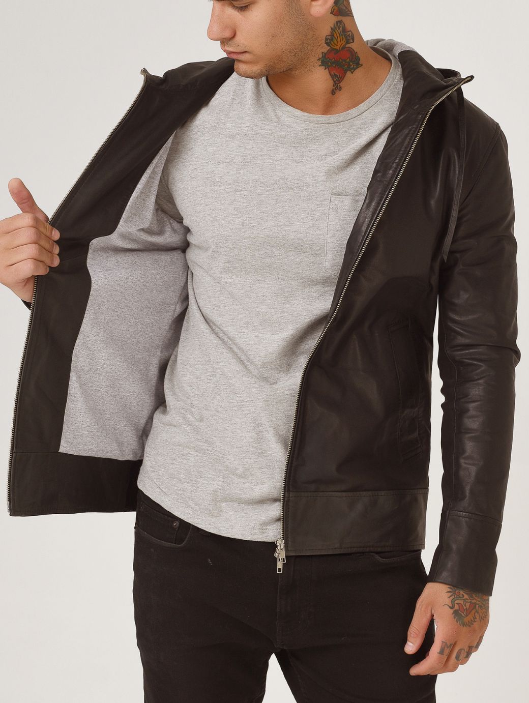 CORVE FULL BLACK