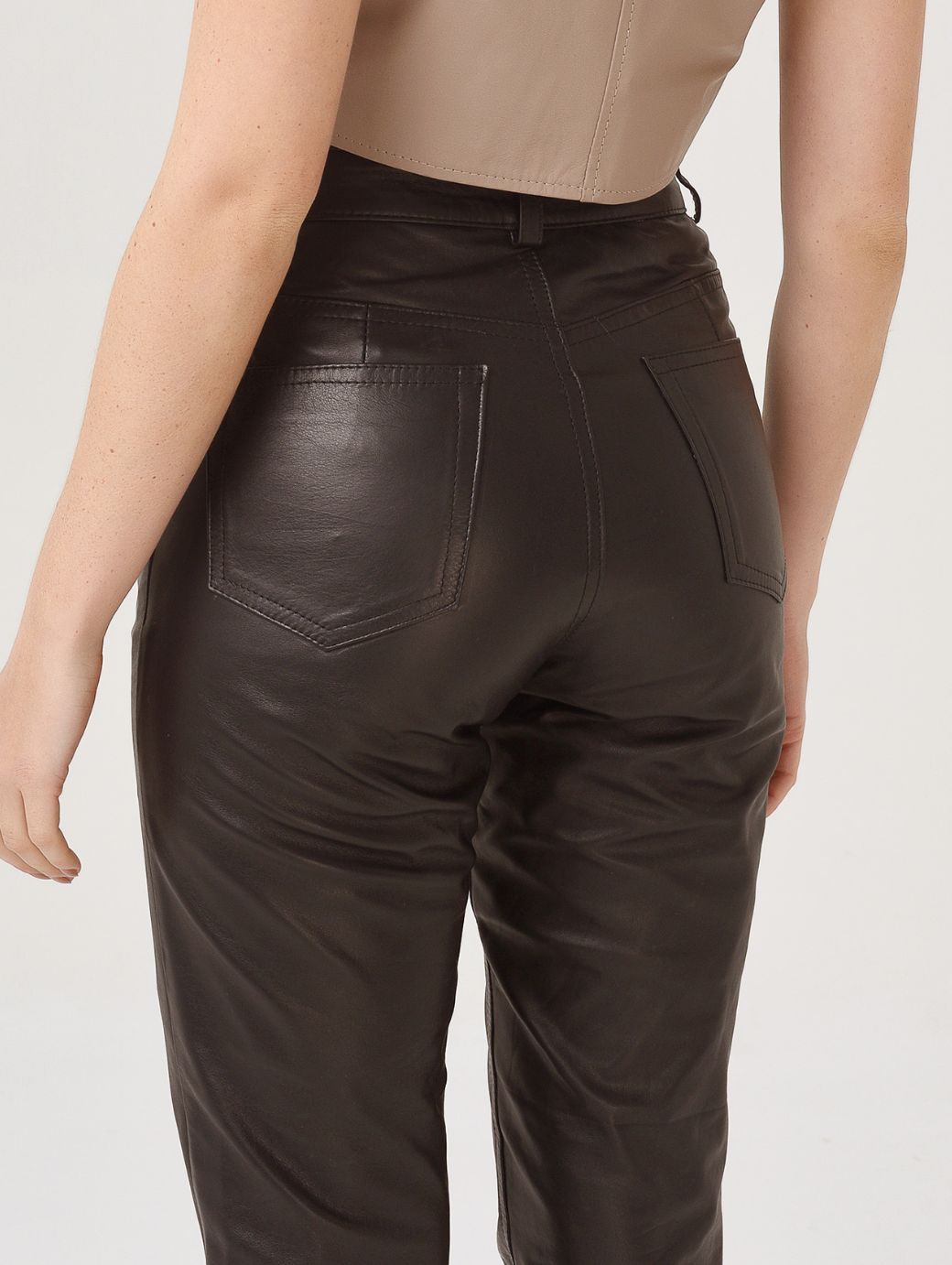 PANTALON MOM GINA BLACK