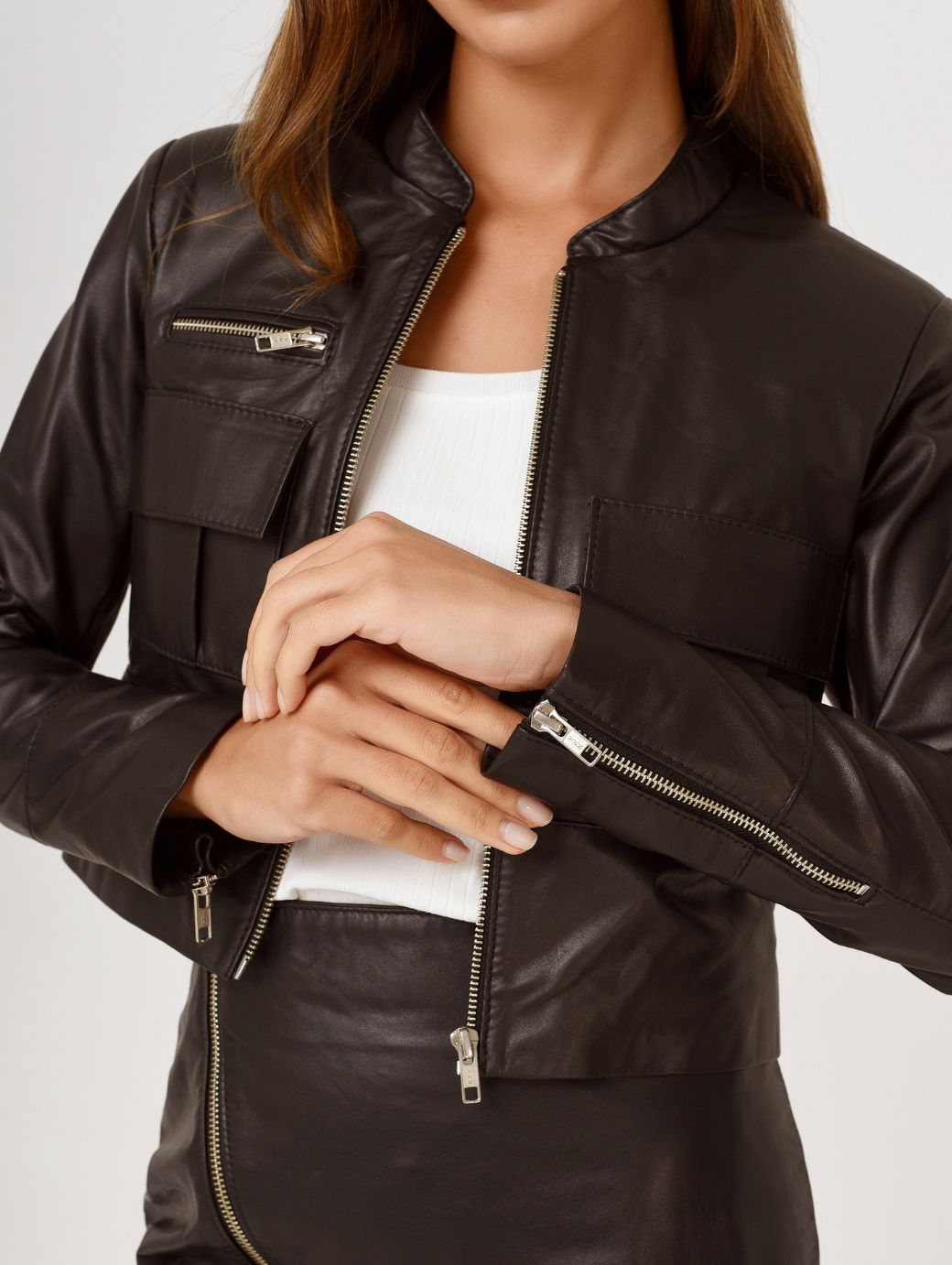 CROP JACKIE BLACK