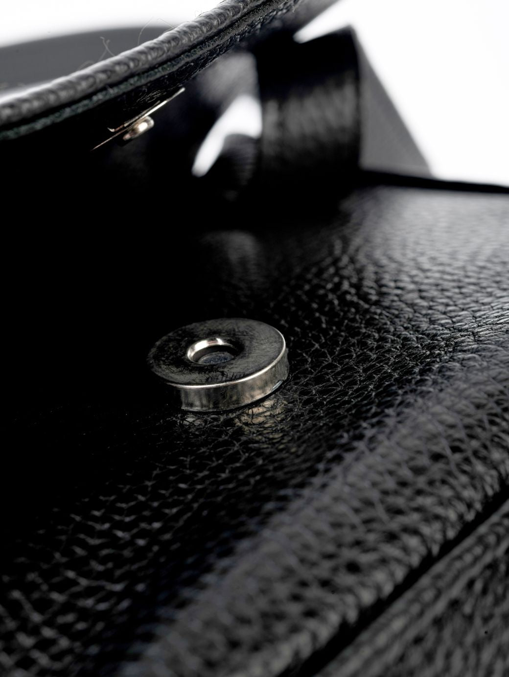 CARTERA PETAX BLACK