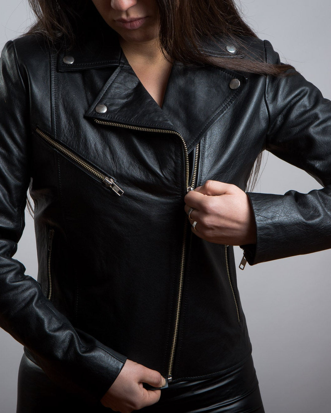 ROCK WOMAN BLACK