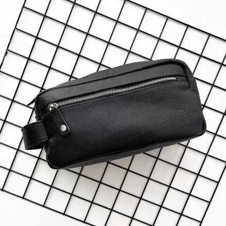 NECESSER VARE BLACK